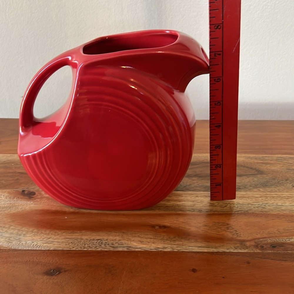 Fiesta Homer Laughlin Red Pitcher. - Picture 9 of 12